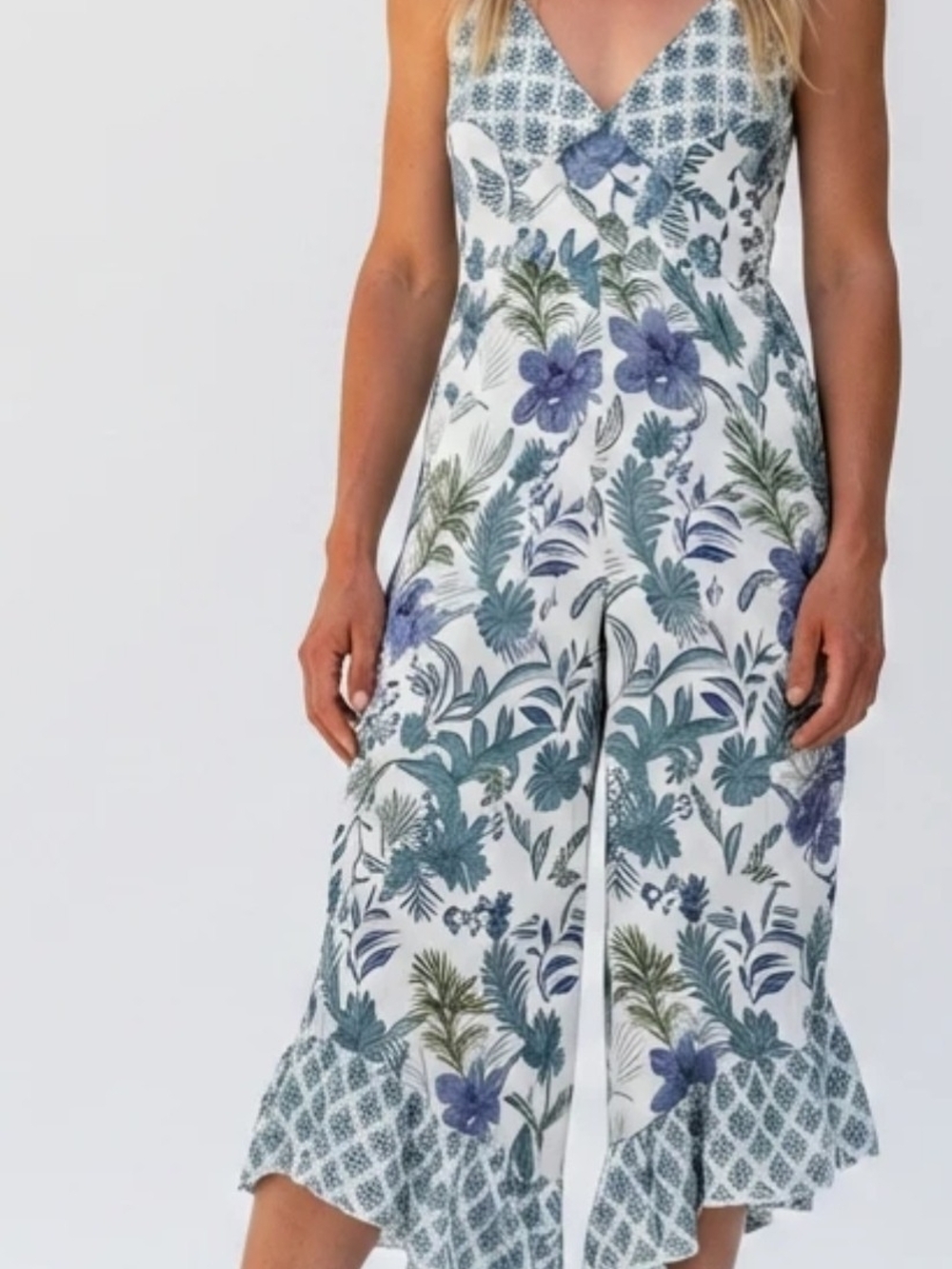 Angie Blue Floral Botanical Smocked Crop Jumpsuit Sz S/M Junior Boho